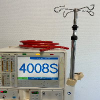 Fresenius Medical Care 4008 S Hemodialysis Machine image 2